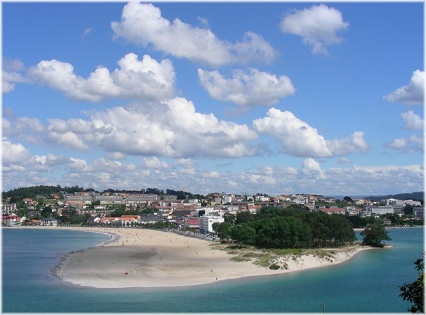 Playa de Santa Cristina en Oleiros (A Coruña)