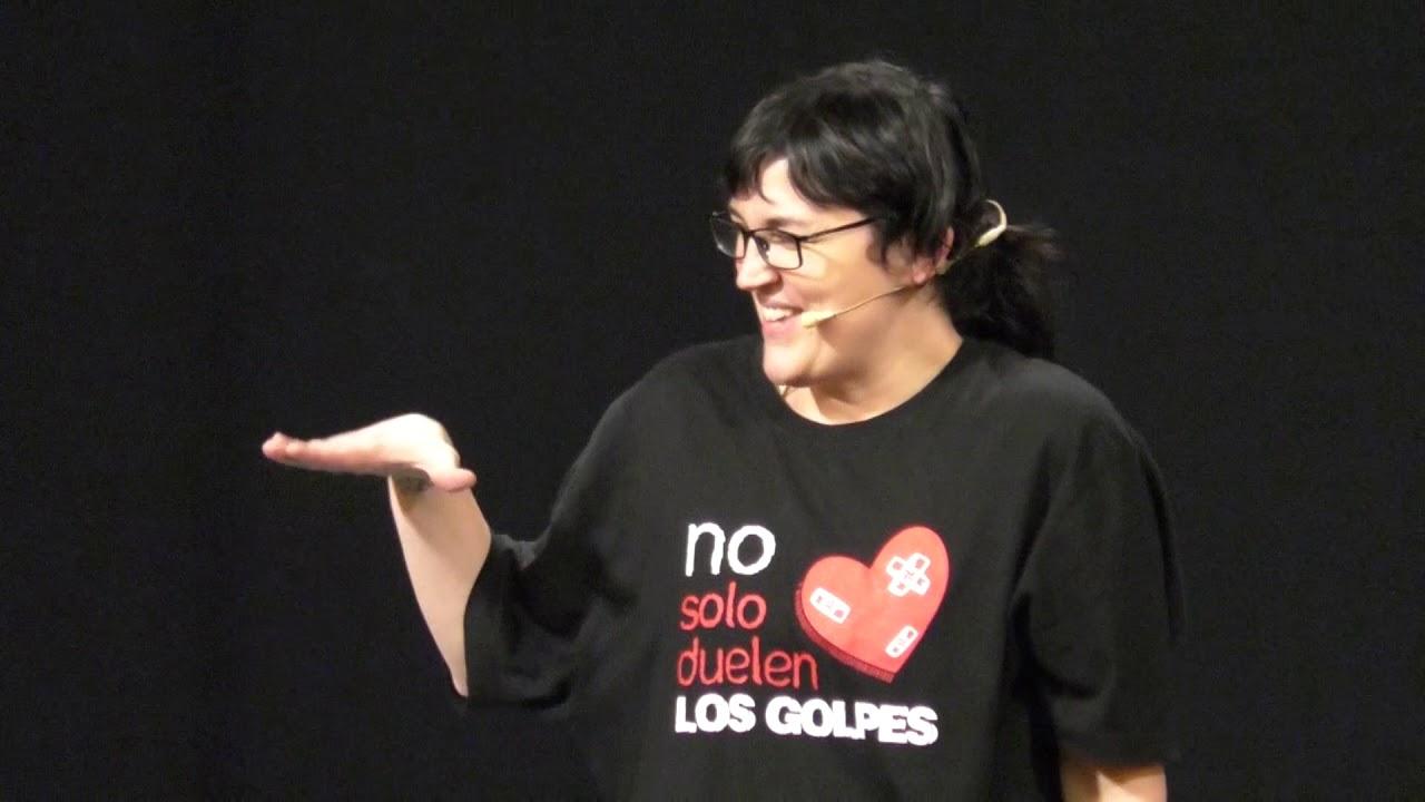 Pamela Palenciano durante su monólogo 'No solo duelen los golpes'