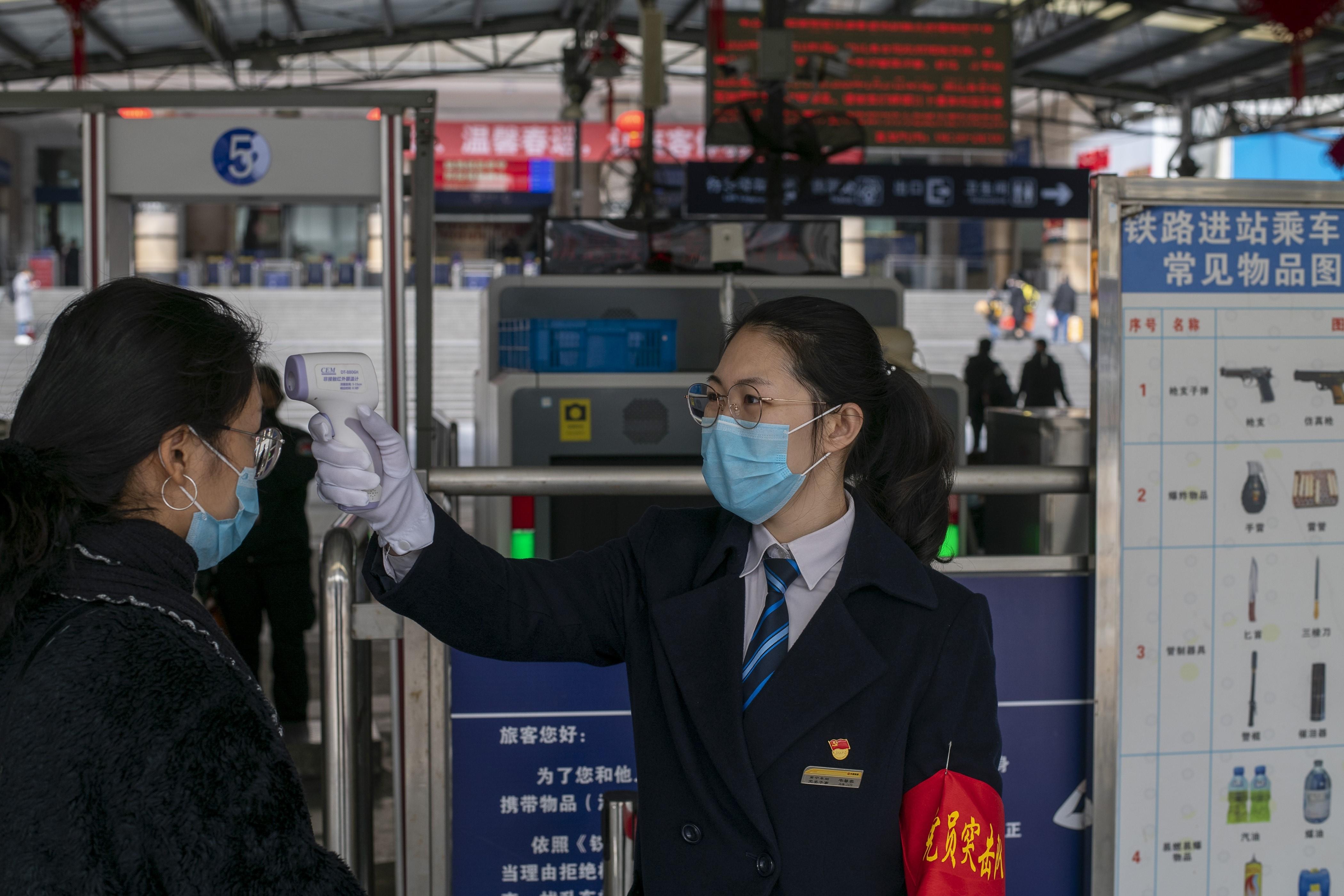 Controles del coronavirus en China 