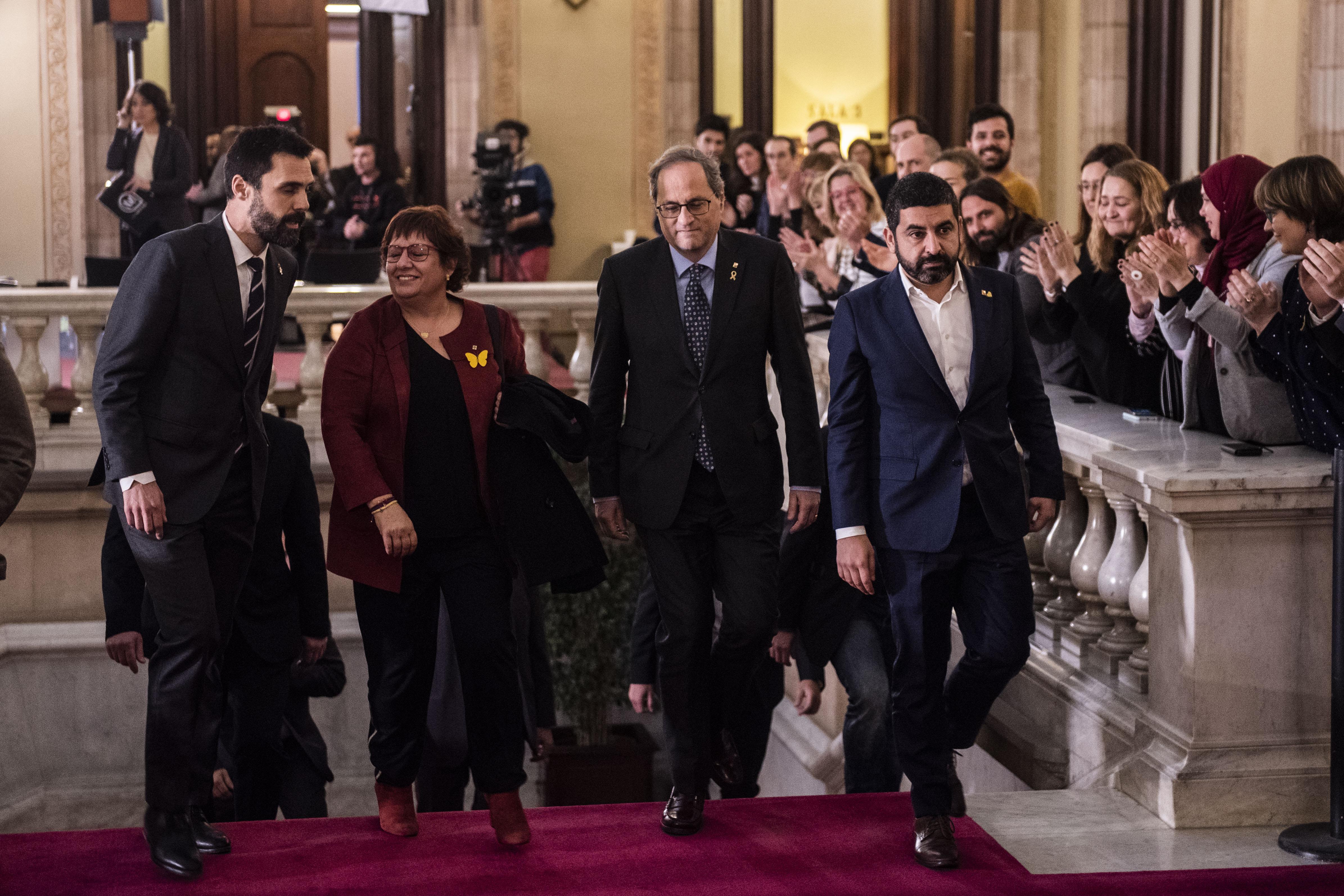 El president del Parlament Roger Torrent; la excosellera y presa del 'Procés' Dolors Bassa; el president de la Generalitat Quim Torra; y el conseller de Trabajo Chakir El Ho (1)