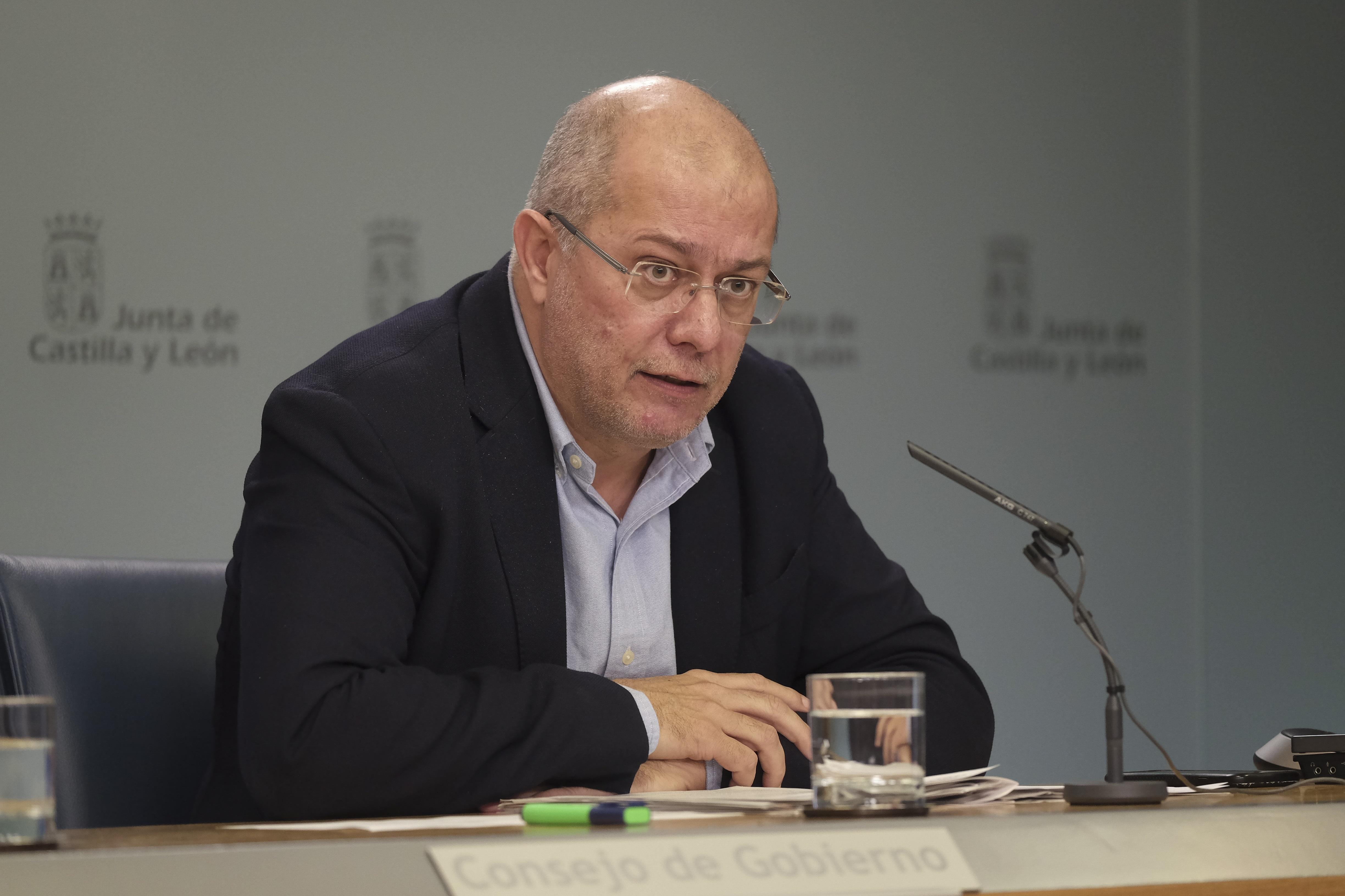 Francisco Igea, portavoz en Castilla y León, anuncia supensión de clases en Miranda de Ebro, Pancorbo y Treviño
