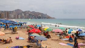 Playa de Benidorm (Alicante), una de las playas con más afluencia de turistas madrileños