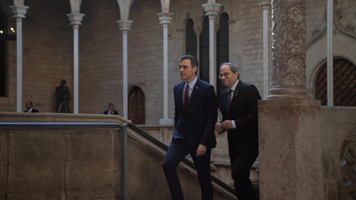Sánchez comparece ante los medios tras hora y media de reunión con Torra