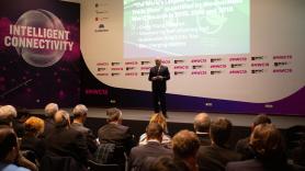 El consejero delegado de GSMA John Hoffman en la presentación del MWC 2019 en L'Hospitalet de Llobregat en la Fira de Barcelona