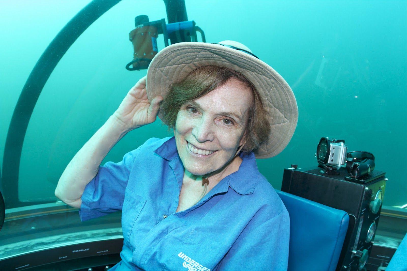 La bióloga estadounidense Sylvia Alice Earle, de 84 años, sigue en activo creando áreas marinas protegidas alrededor del mundo a través de su Fundación Mission Blue