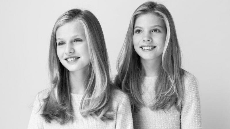 La Princesa Leonor y la Infanta Sofía. Foto Estela de Castro, difundida por la Casa Real La Princesa Leonor y la Infanta Sofía. Foto Estela de Castro, difundida por la Casa Real