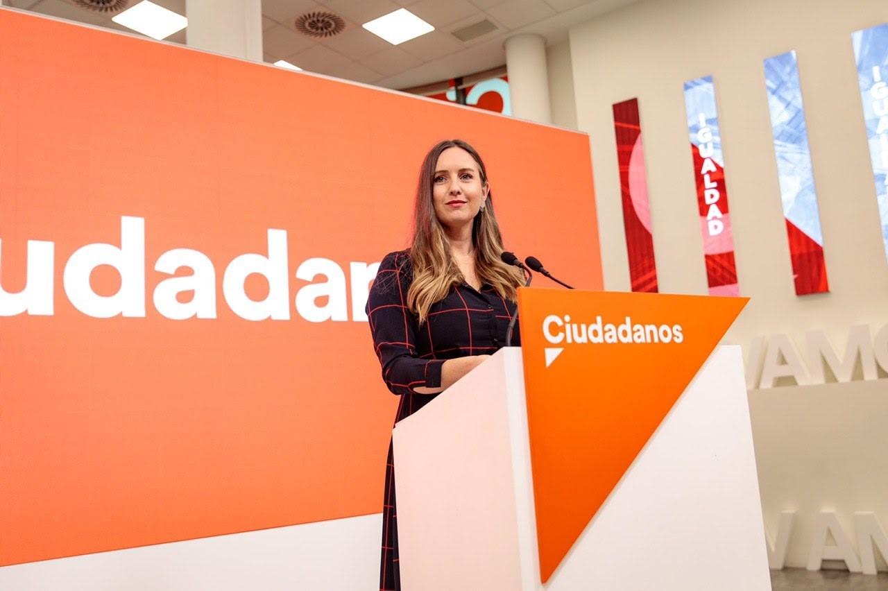 La portavoz de la Gestora de Ciudadanos Melisa Rodríguez en rueda de prensa en la sede del partido 