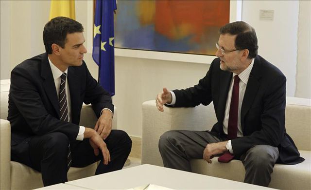 Rajoy y Sánchez coinciden en que la consulta es ilegal pero difieren en la manera de solucionar la situación en Cataluña