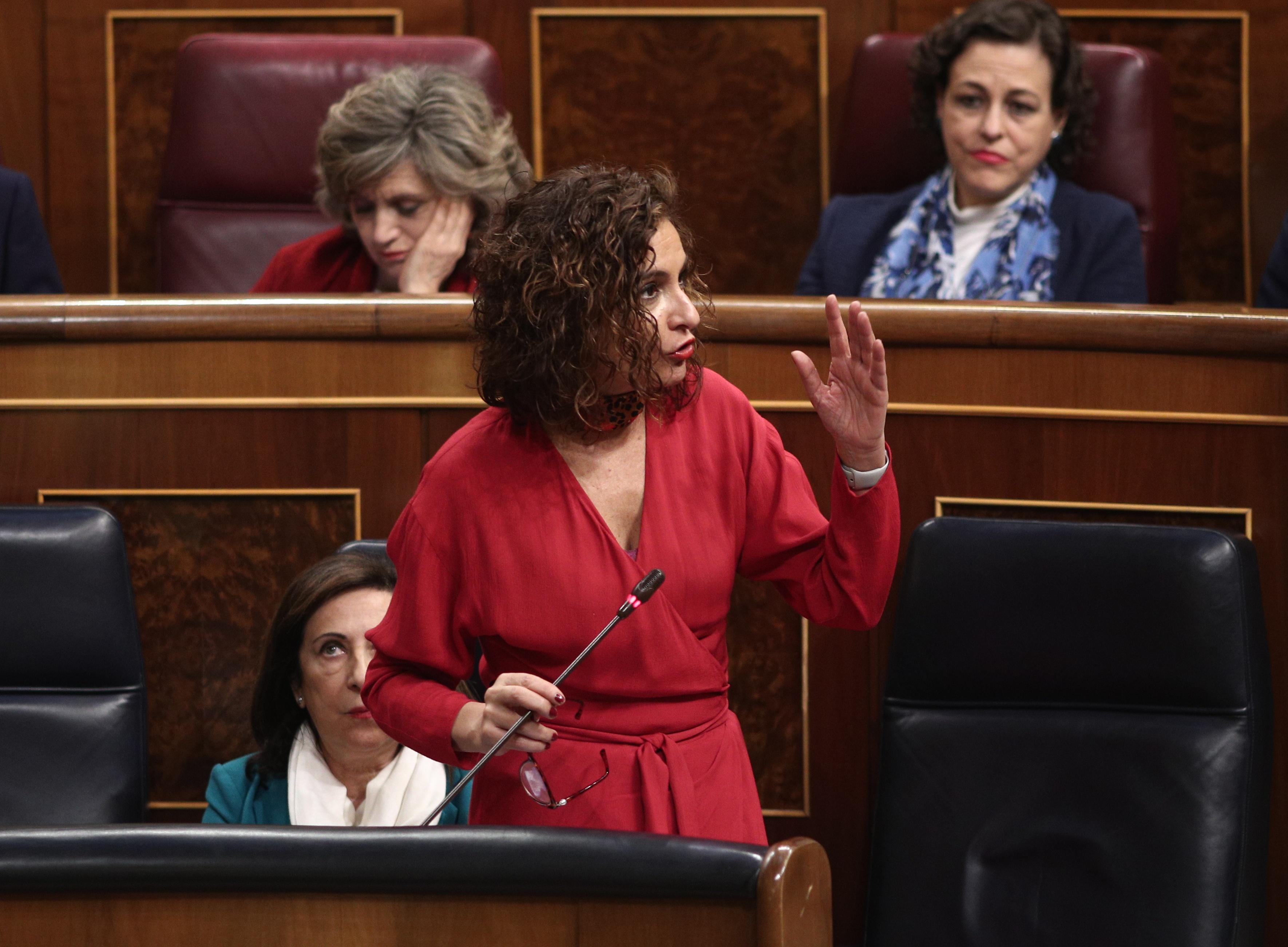 La portavoz del Gobierno y ministra de Hacienda, María Jesús Montero, en una intervención en el Congreso. Fuente: EP.