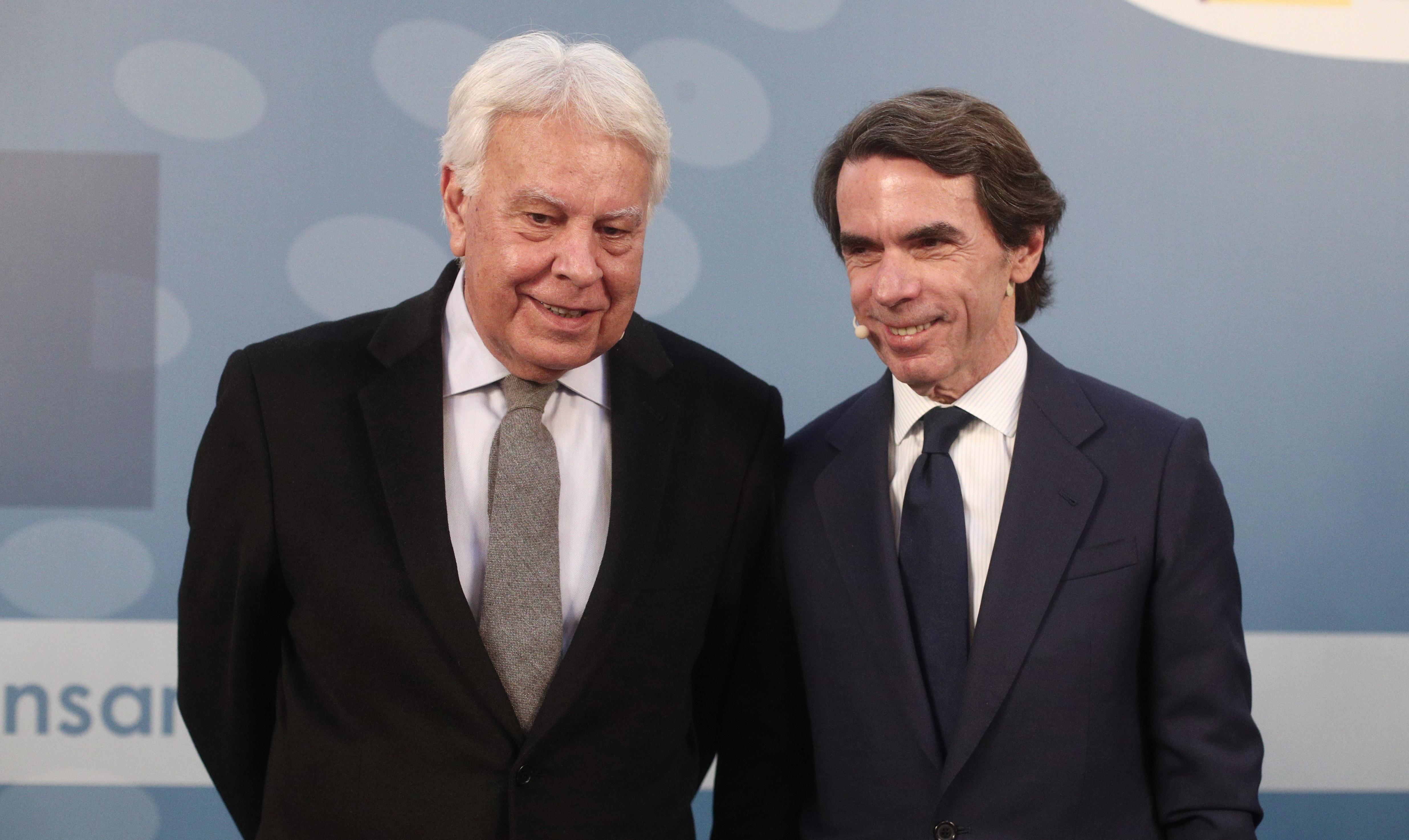 Los expresidentes del Gobierno Felipe González y José María Aznar protagonizan un debate cara a cara en la sesión de apertura del Congreso 'Repensar España'. Europa Press.