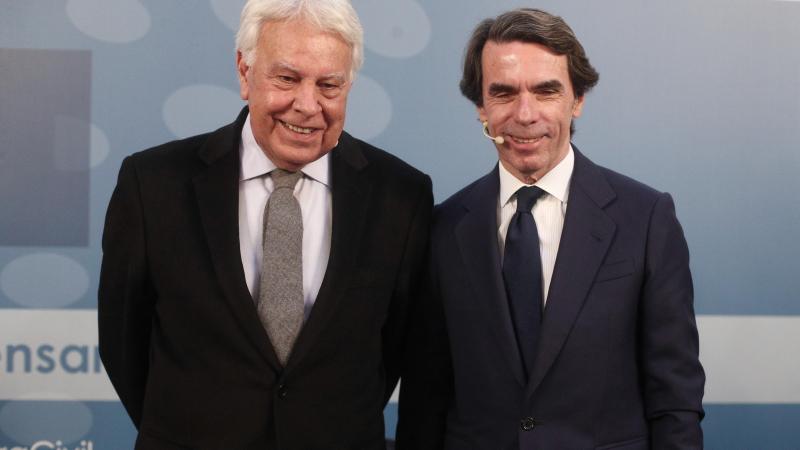  Los expresidentes del Gobierno Felipe González y José María Aznar. EP.