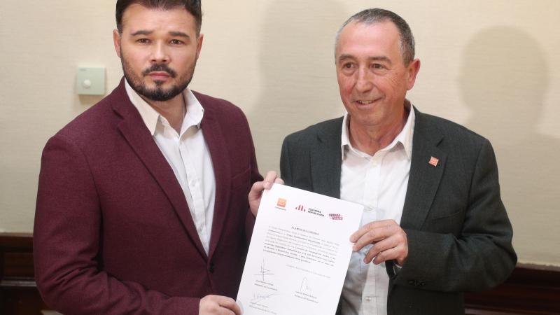 Joan Baldoví y Gabriel Rufián registran una solicitud para que se abra una comisión de investigación sobre Juan Carlos I