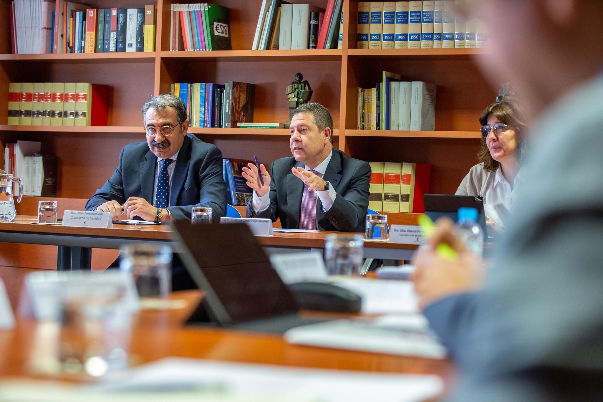 Emiliano García Page se reúne con su comité ejecutivo