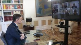 El presidente del Gobierno, Pedro Sánchez, preside por videoconferencia la reunión interministerial para el seguimiento de medidas por el coronavirus.