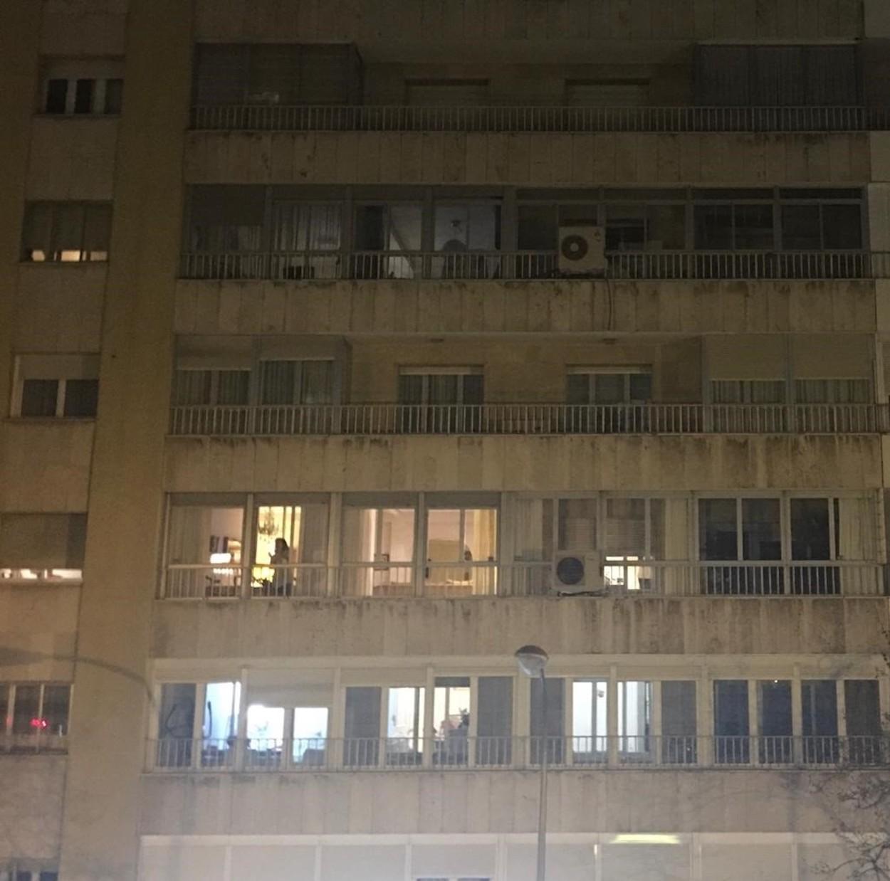 Imagen de una fachada de  un edificio de Madrid