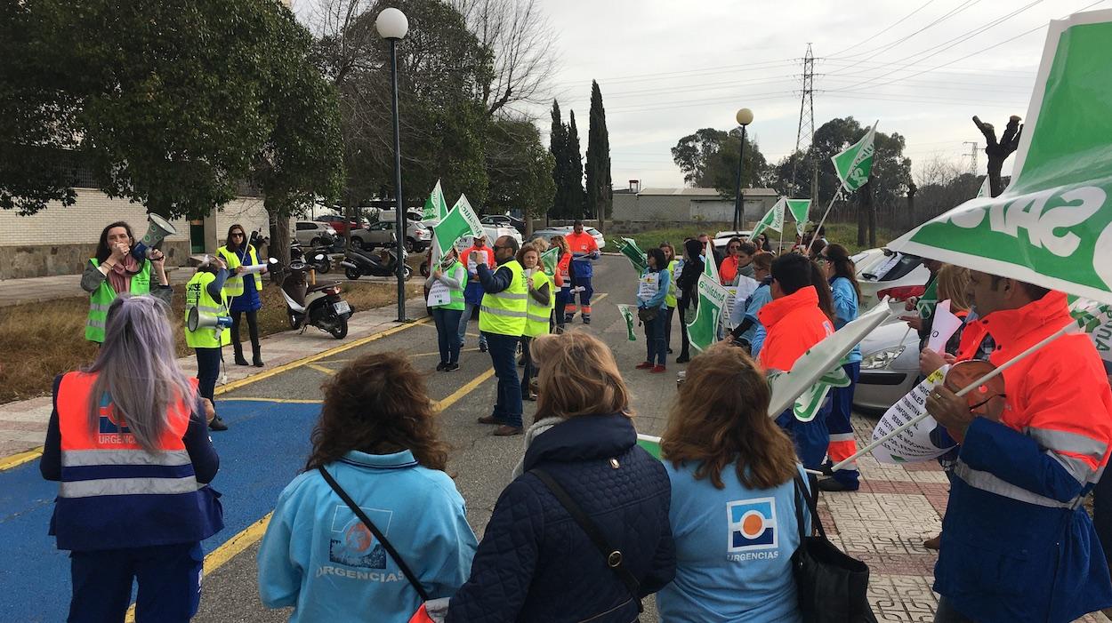 Protesta de enfermeros de Urgencias de Sevilla.