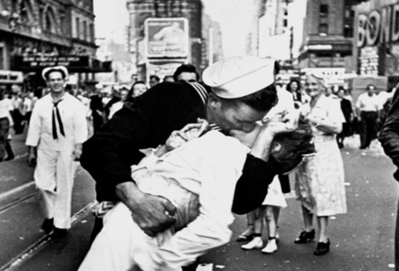 Beso en Times Square al final de la Guerra