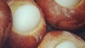 La mona de Pascua es bollo típico de Semana Santa, una receta muy fácil de hacer con el que conquistarás el paladar de tu familia