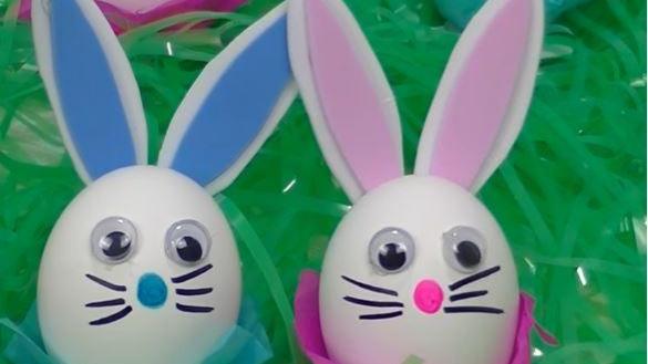 Conejos de Pascua. Ideas para decorar huevos de pascua con niños
