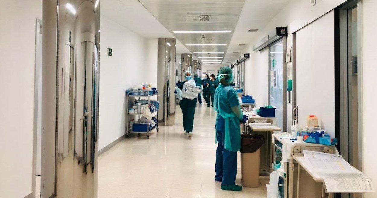 Profesionales sanitarios en un hospital andaluz. JUNTA DE ANDALUCÍA