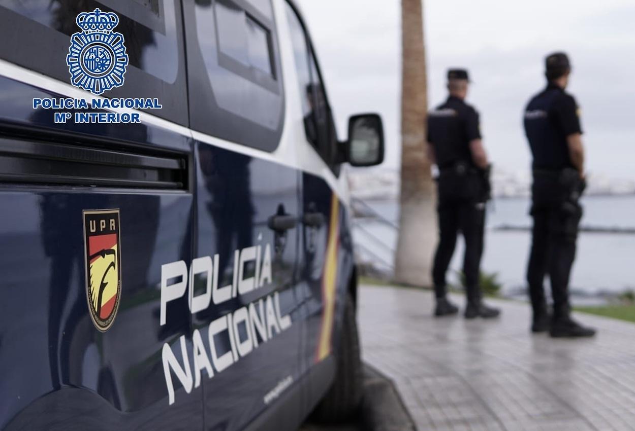 Una mujer mata presuntamente a su hijo de seis años y luego se suicida