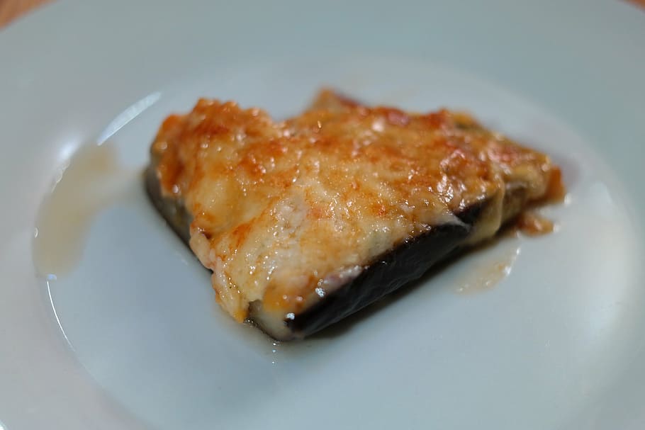 Recetas al microondas: Berenjena gratinada con queso