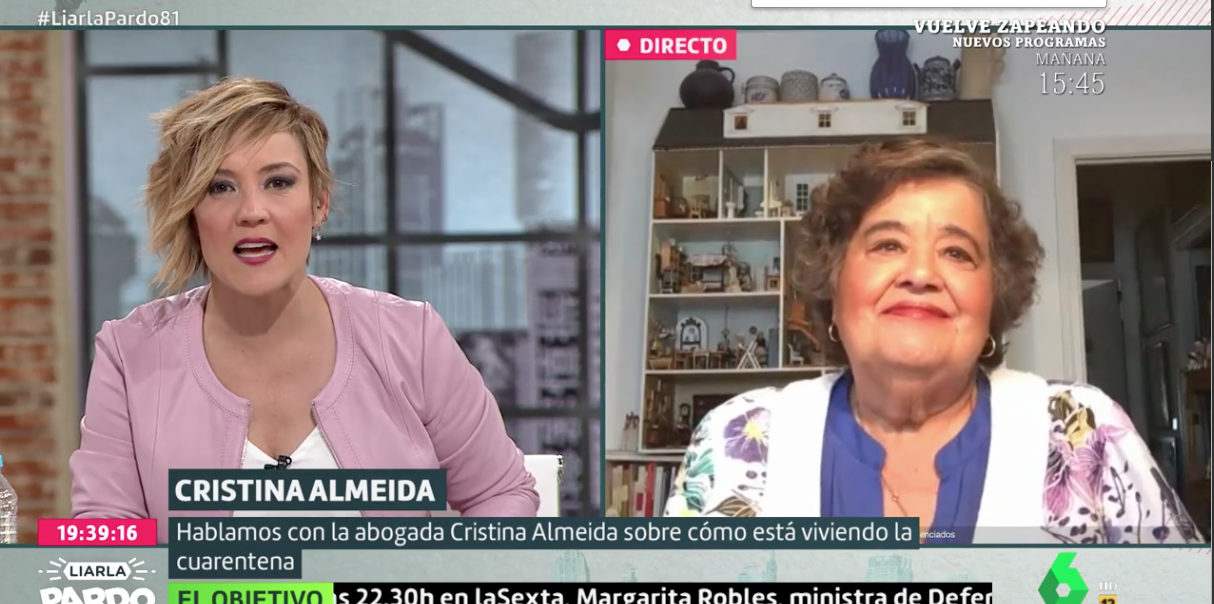 Cristina Pardo y Cristina Almeida durante la entrevista a la exdirigente de Izquierda Unida en Liarla Pardo
