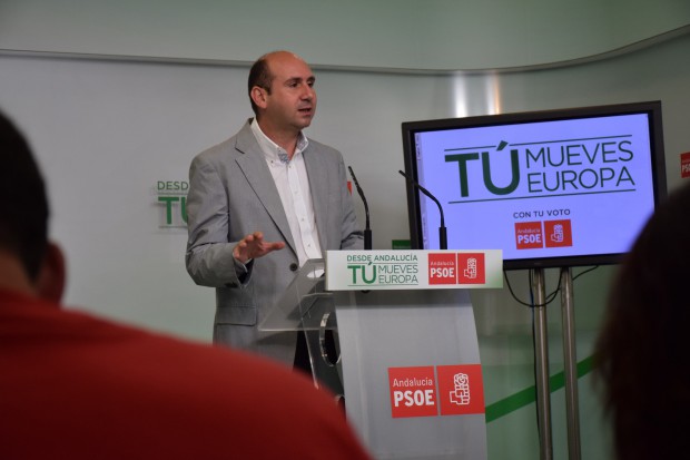 El PSOE pregunta al PP andaluz si va a jubilar a los alcaldes que llevan más de ocho años en el poder