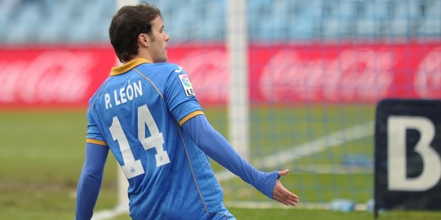 El sindicato de futbolistas, indignado por la sanción a Pedro León: “Incumple la empresa y lo paga el trabajador” El sindicato de futbolistas, indignado por la sanción a Pedro León: “Incumple la empresa y lo paga el trabajador”