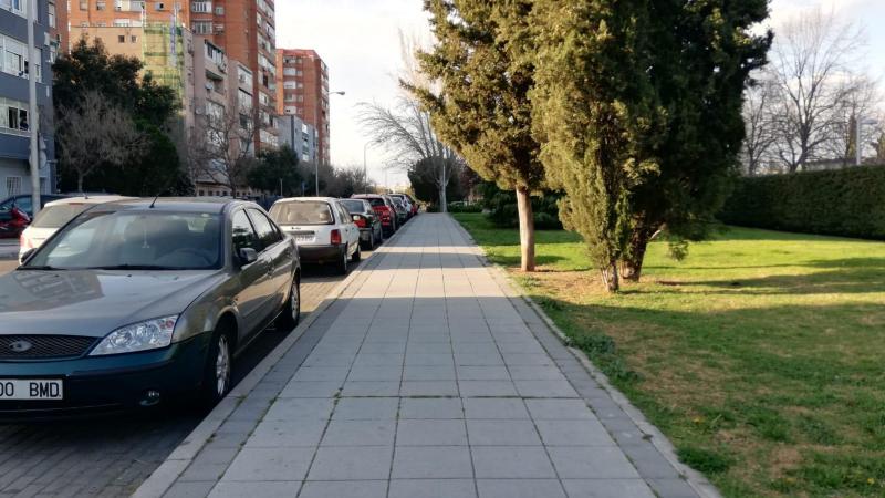 Calles vacías en un barrio madrileño durante el Estado de Alarma