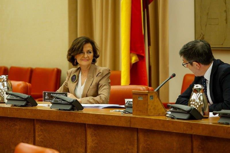 Carmen Calvo en la Comisión Constitucional del Senado. Fuente: EP.