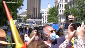 Seguidores de Vox se saltan la ley y se aglutinan en las calles de Madrid sin respetar la distancia social