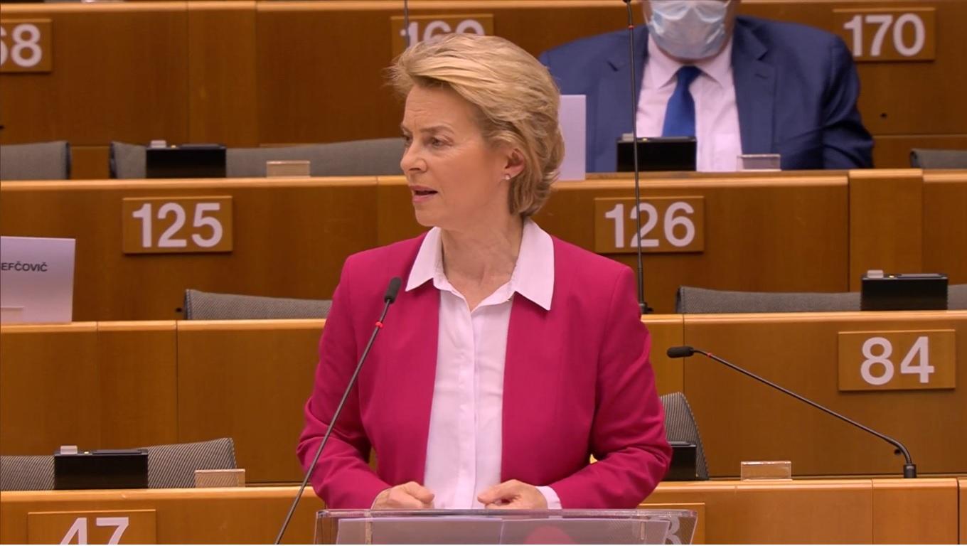 La presidenta de la Comisión Europea, Ursula Von der Leyen