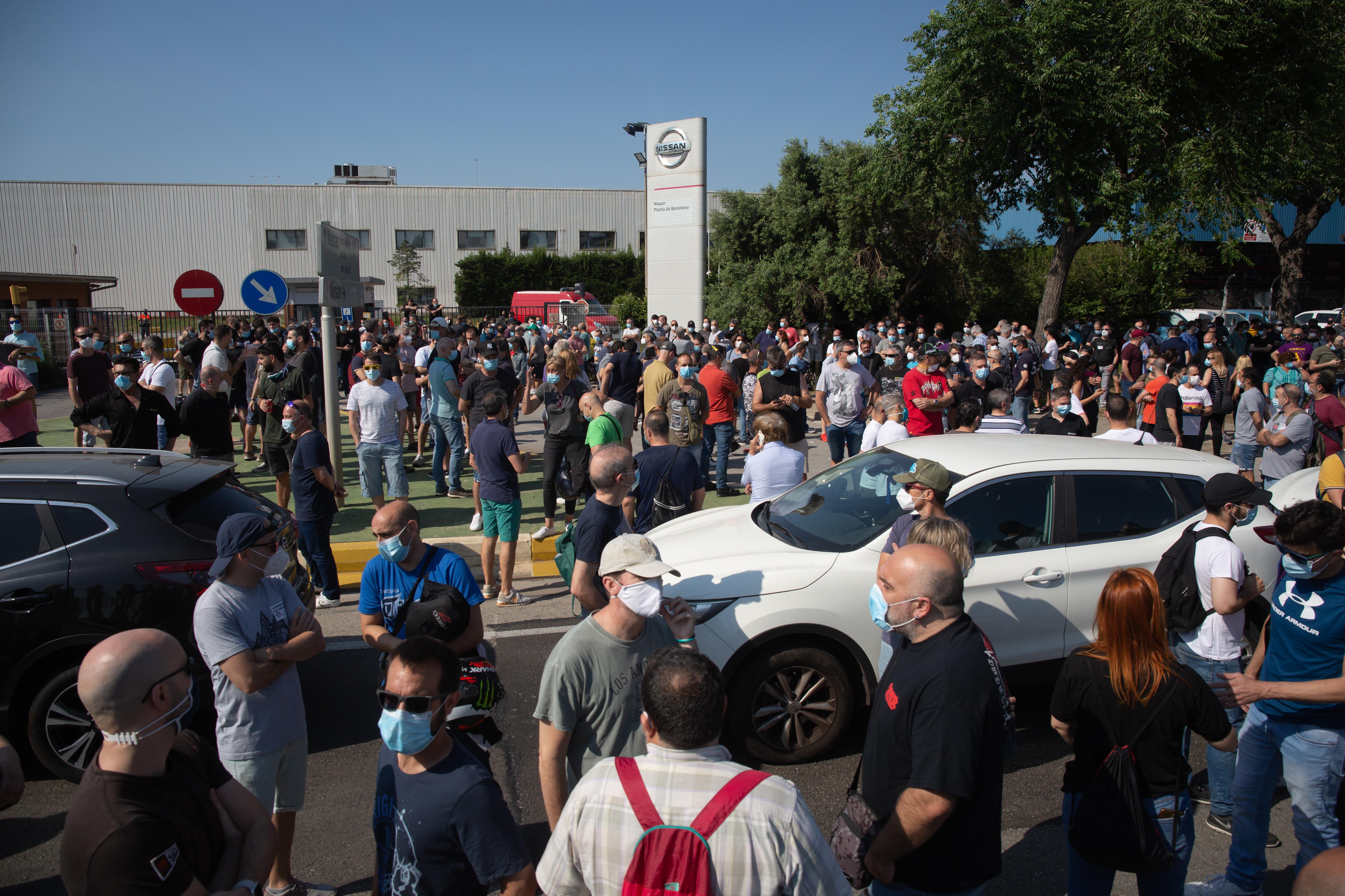 Trabajadores de Nissan ante el cierre de la planta - Europa Press