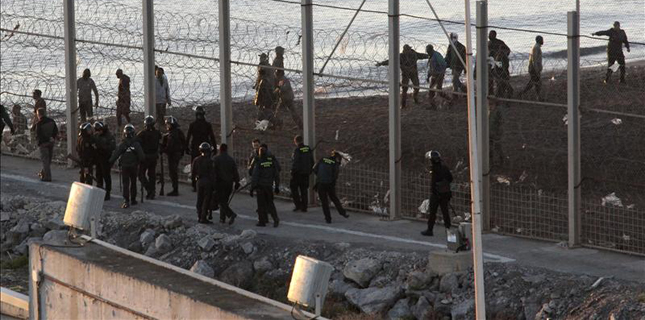 El jefe de la Guardia Civil en Melilla, imputado por devoluciones de inmigrantes "en caliente"