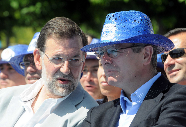 Marhuenda vuelve a dejar a 'los pies de los caballos' a Arriola y aconseja a Rajoy que siga con la reforma del aborto