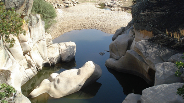 Marmitas de Gigante del río Ibor