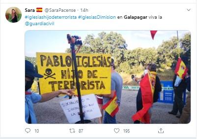 Protesta en Galapagar frente a la casa de Pablo Iglesias e Irene Montero