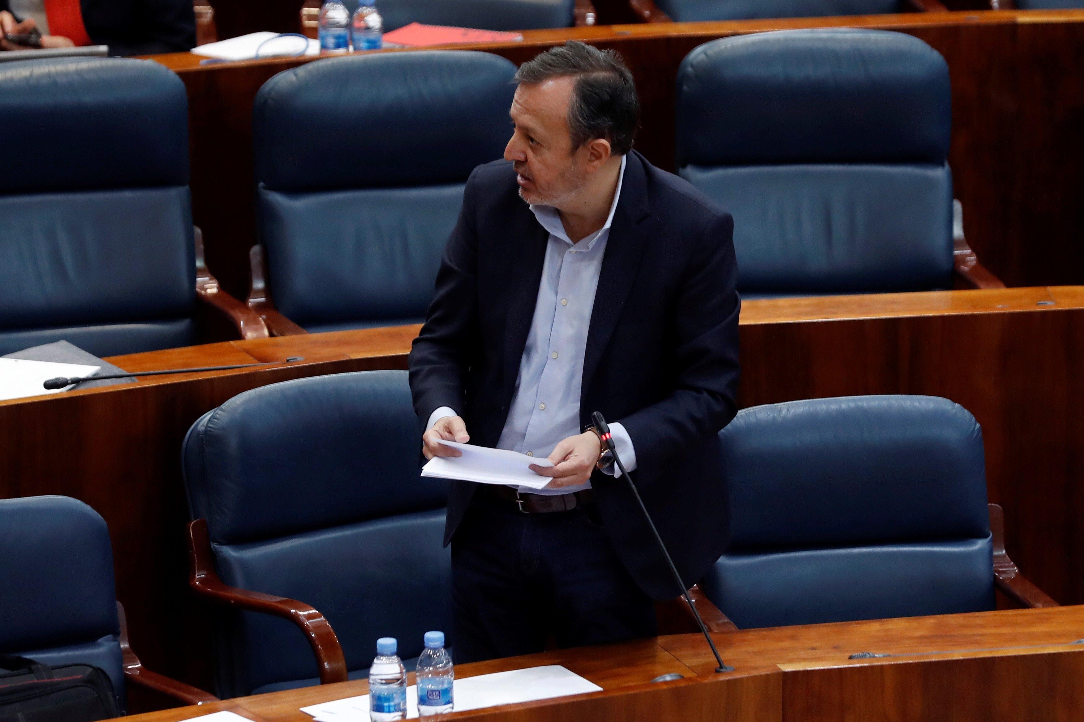 El consejero de Políticas Sociales de Madrid, Alberto Reyero, durante su comparecencia en la Asamblea de Madrid. Fuente: Europa Press.