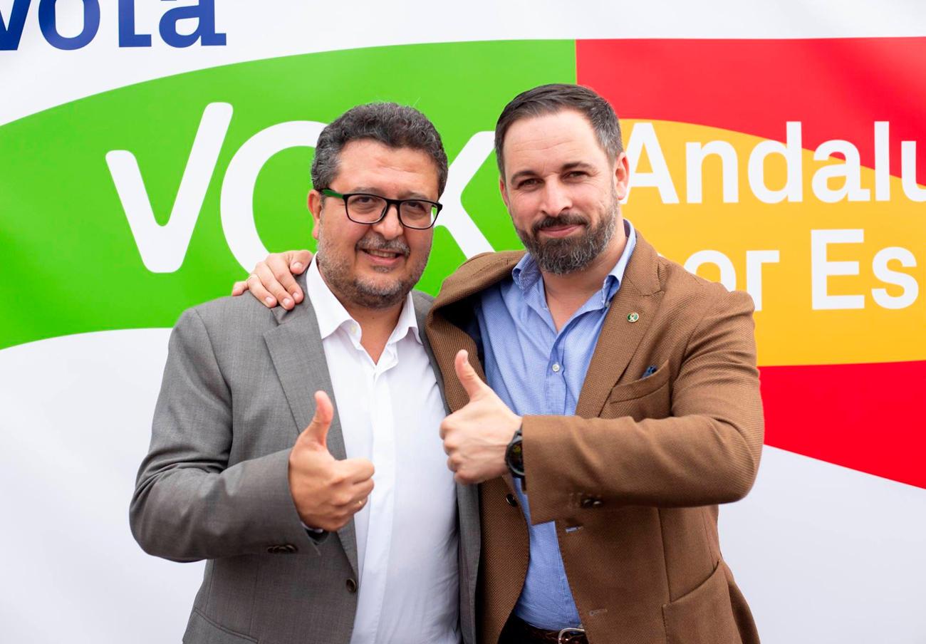 Francisco Serrano junto a Santiago Abascal