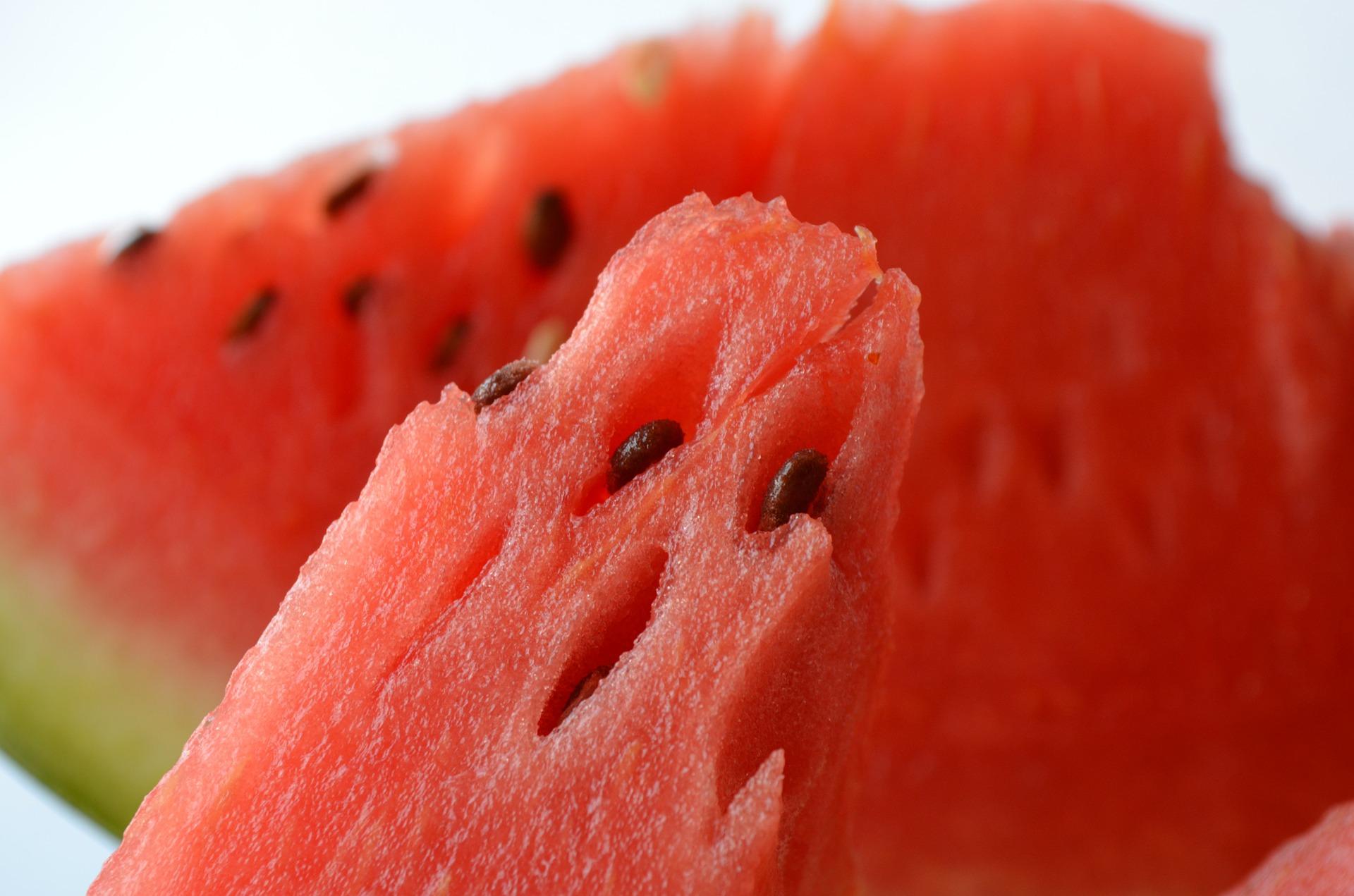 La sandía es una fruta típica del verano e ideal por su gran cantidad de agua