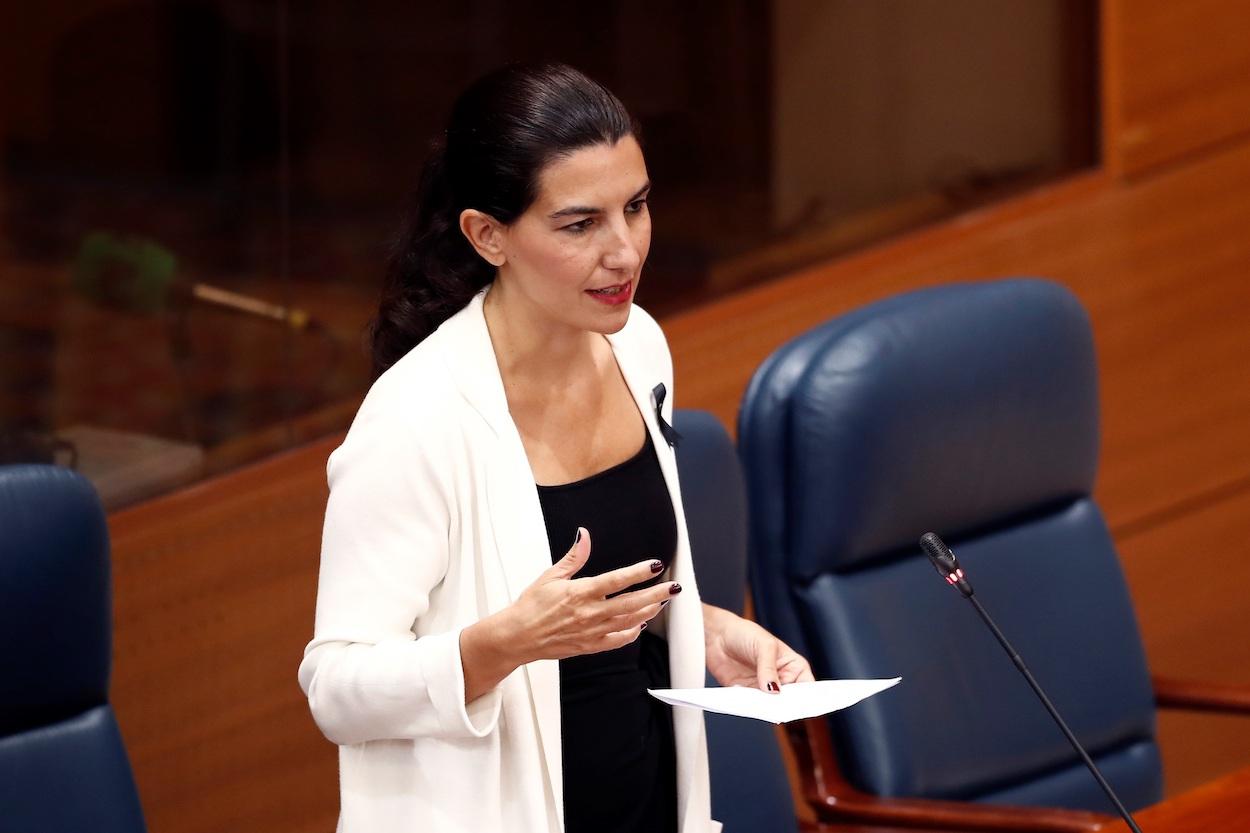 La portavoz de Vox, Rocío Monasterio, durante su intervención en una sesión de control