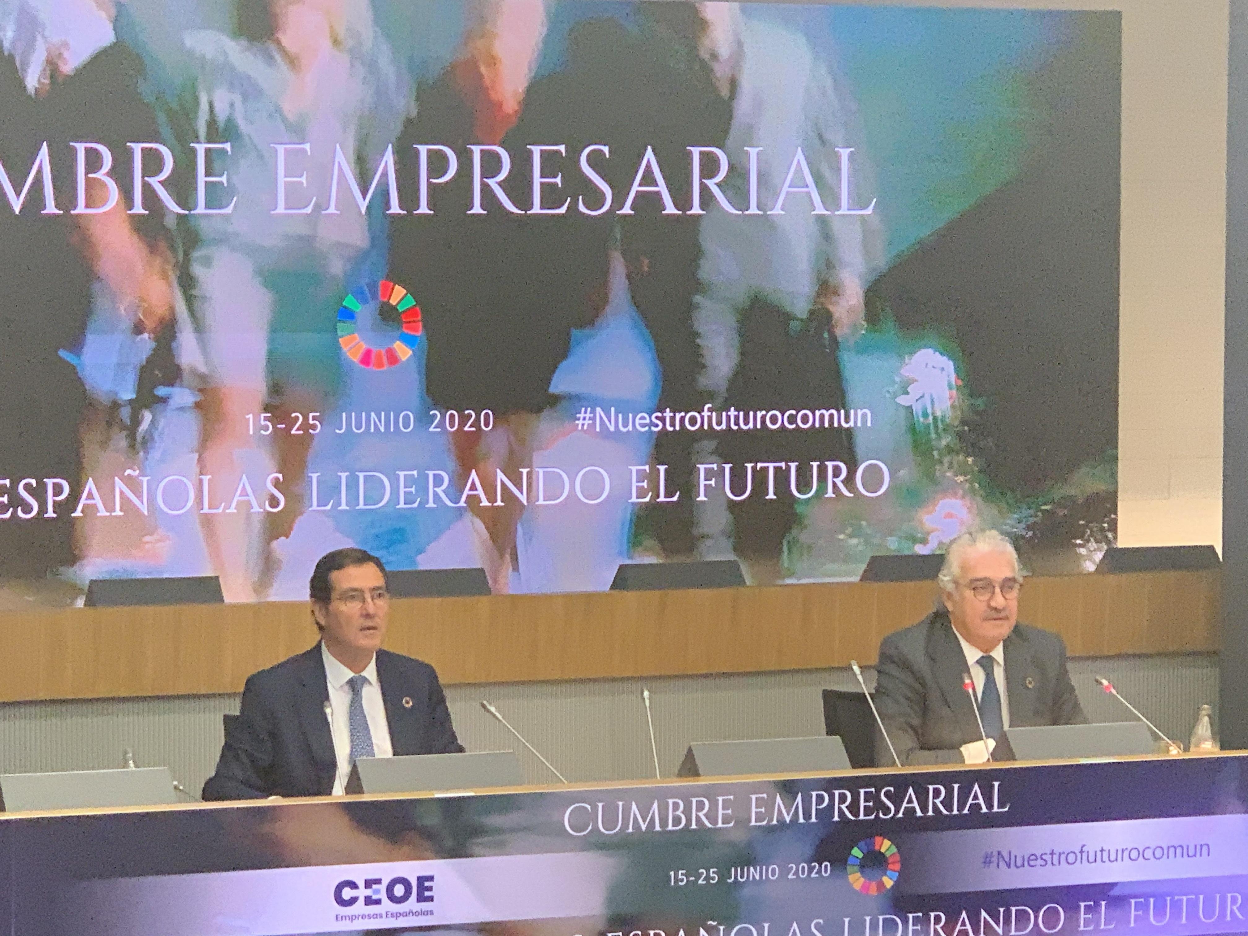 El presidente de la CEOE, Antonio Garamendi, junto al consejero delegado de Endesa José Bogas. Europa Press.