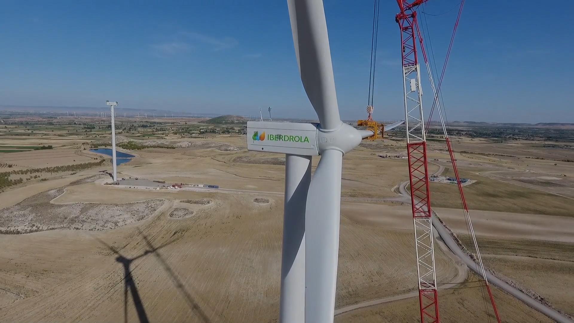 Construcción del parque eólico El Pradillo de Iberdrola en Aragón