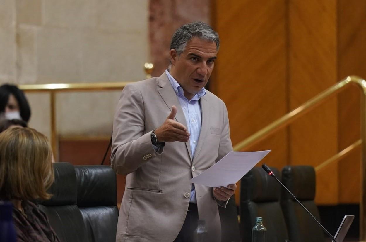 Elías Bendodo, este jueves en el Parlamento.