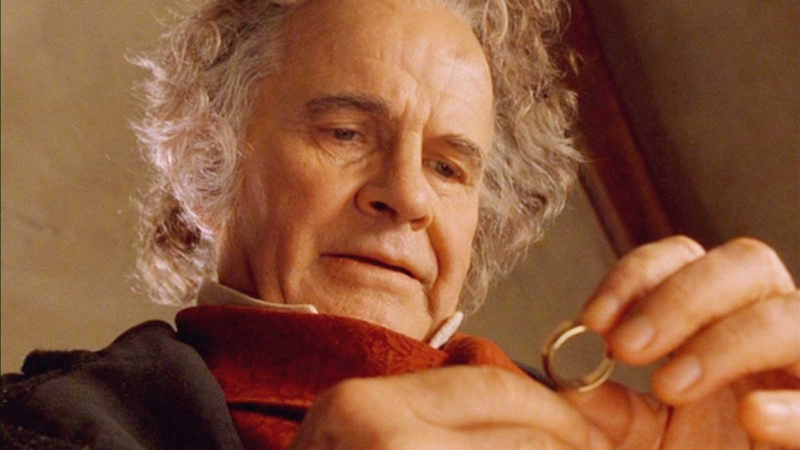 Ian Holm en 'El señor de los anillos'