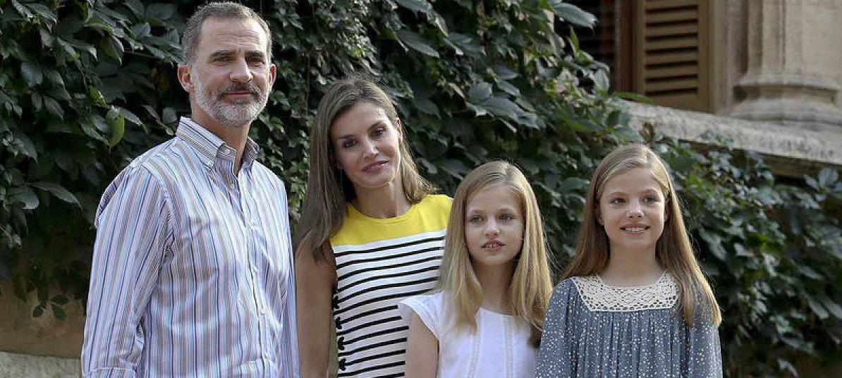 Los Reyes y sus hijas. Foto: Casa Real