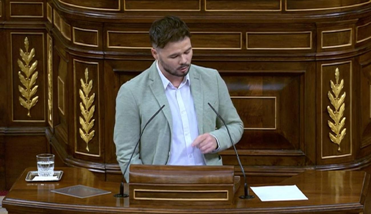 El portavoz de ERC, Gabriel Rufián, durante su comparecencia de este martes en el Congreso. 