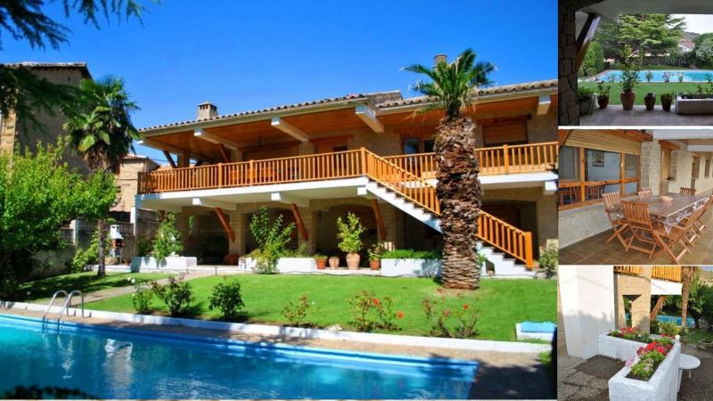 Casa Rural en Huesca con piscina privada y barbacoa. Casa Tura