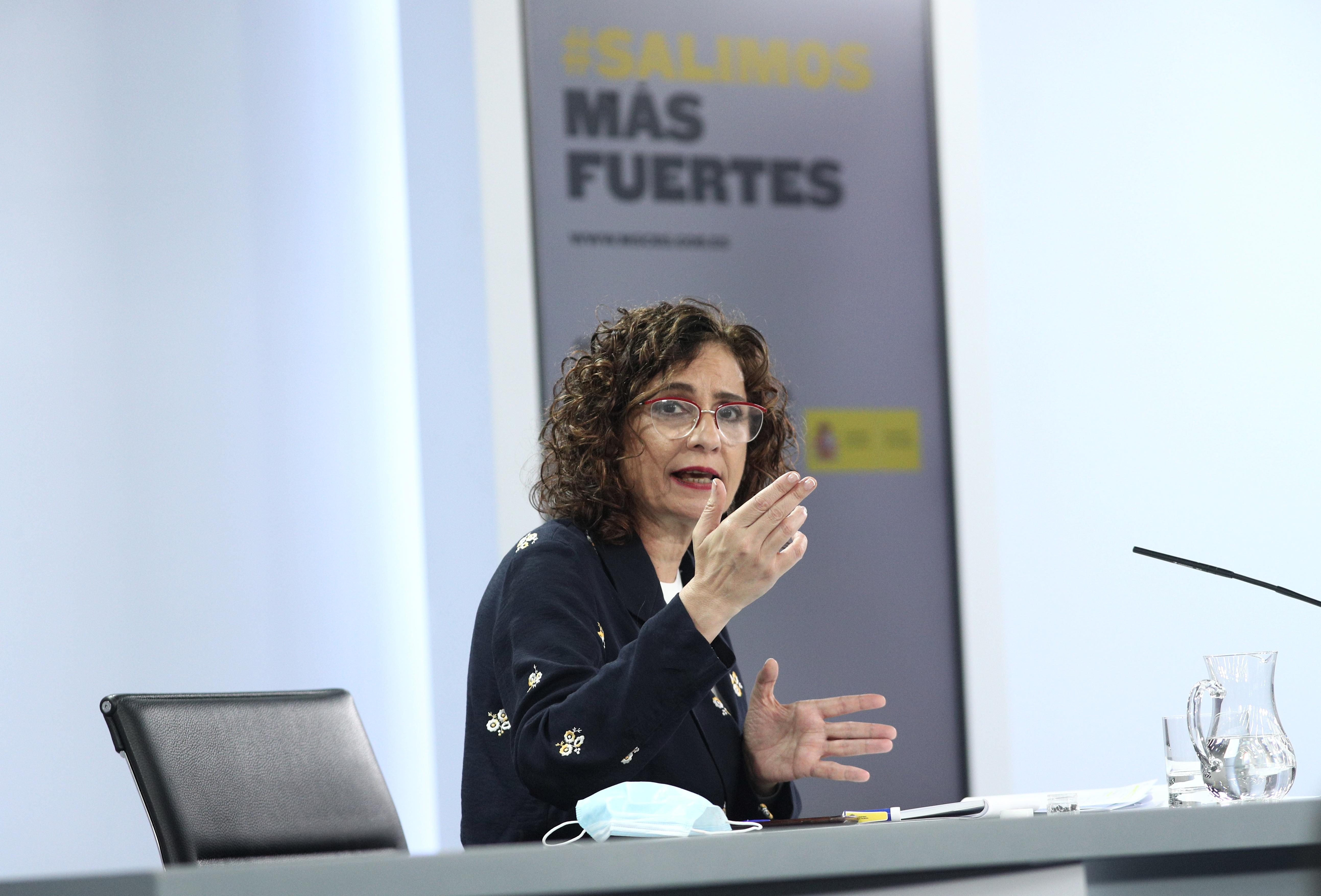 La ministra portavoz María Jesús Montero en la rueda de prensa posterior al Consejo de Ministros - Europa Press